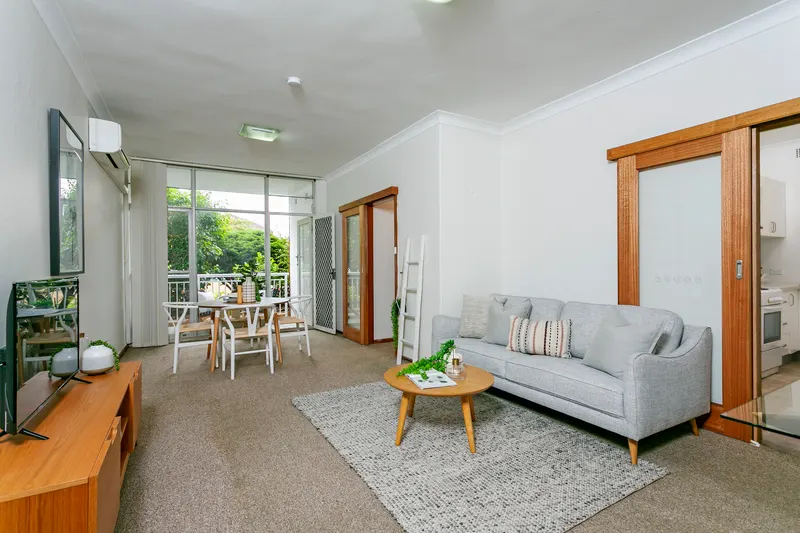 Living area at 1/156 Homer St Earlwood, photo 2 of 2