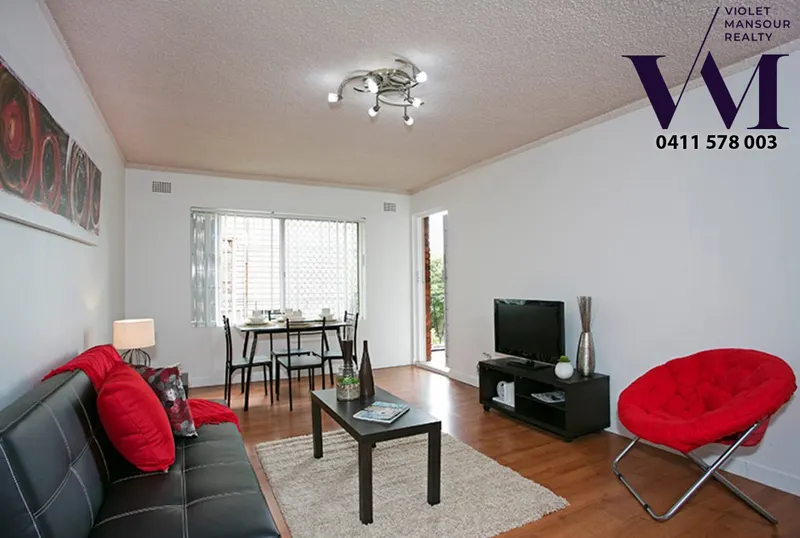 Living area at 1/178 Wardell Rd Earlwood