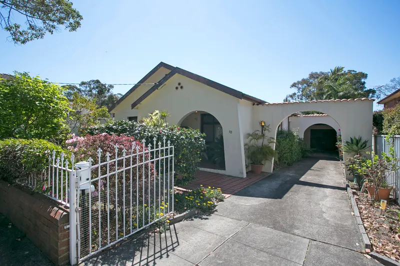 Front of 10 Dickson St Strathfield