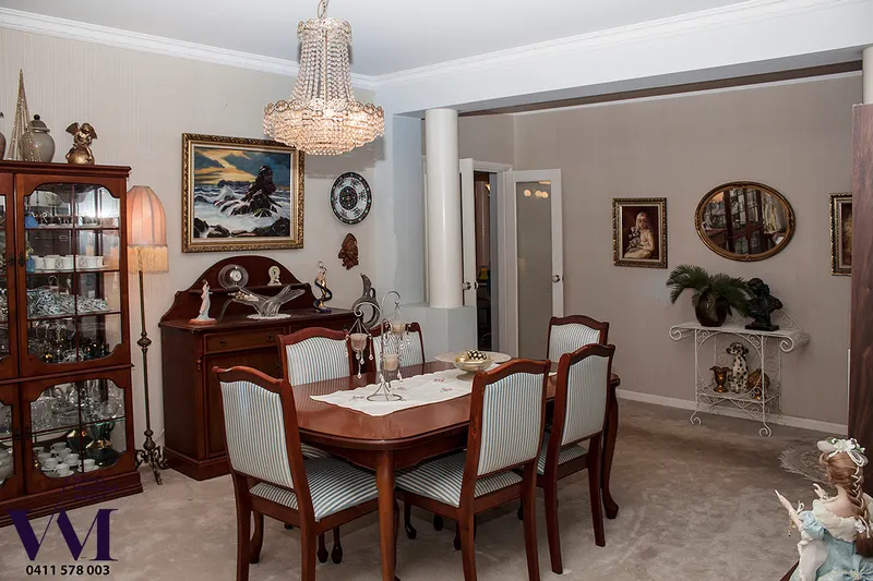 Living area at 12-14 Killarney Court McGraths Hill, photo 2 of 3