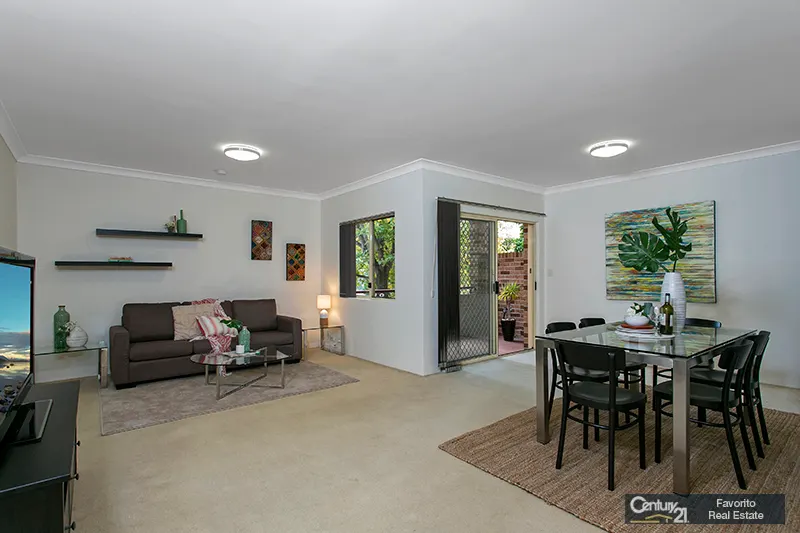 Living area at 12/59 Graham rd Narawe
