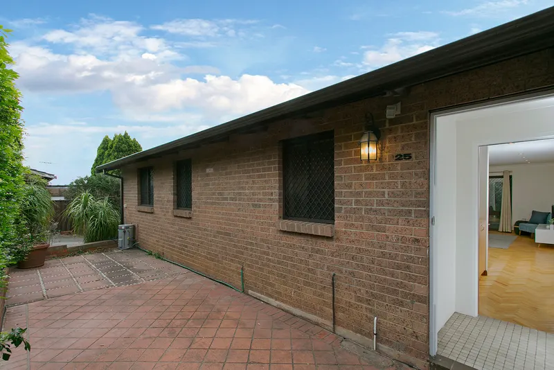 Front of 25/74 Wardell Rd Earlwood