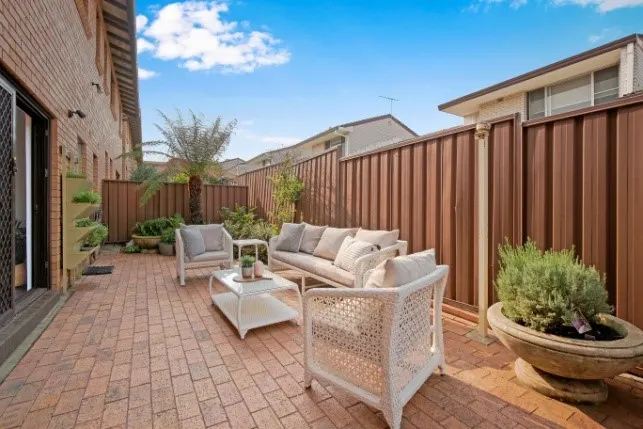 Front of 41/74 Wardell Rd Earlwood