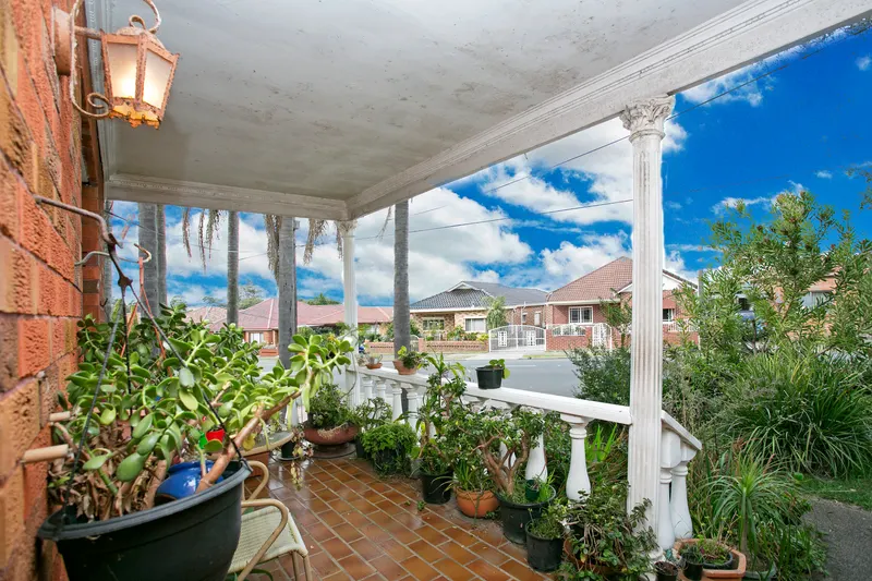 Entry at 469 Homer St Earlwood