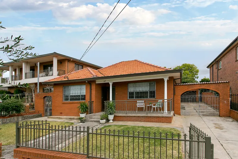 Front of 47 Marana Rd Earlwood