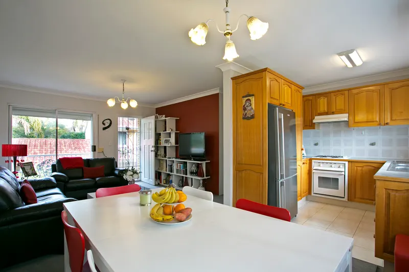 Living area at 5/142 Homer St Earlwood