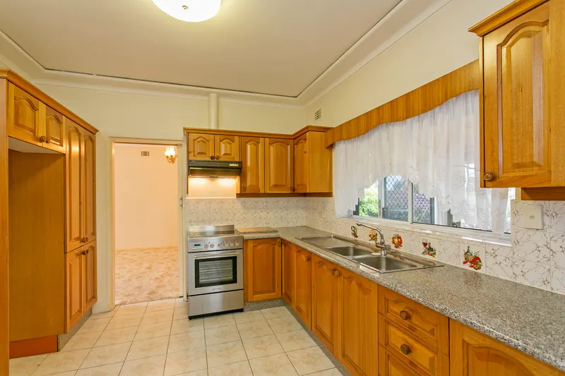 Kitchen at 8 Braeside Crest Earlwood