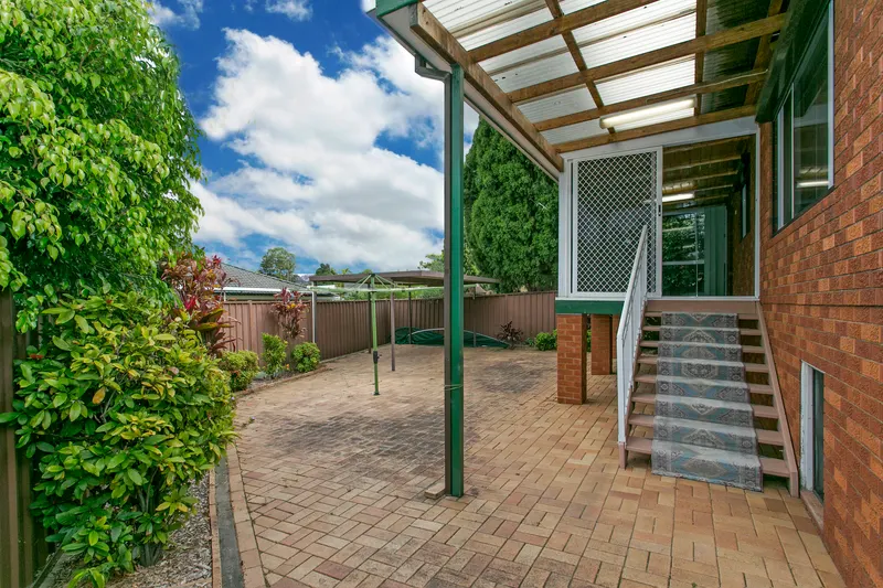 Outdoor area at 8 Braeside Crest Earlwood