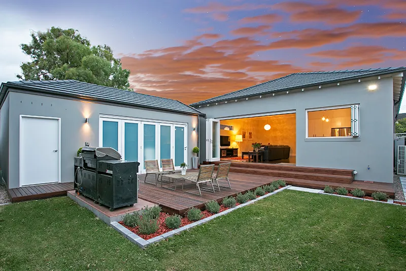 Front of 9 Shaw Ave Earlwood, photo 2 of 2