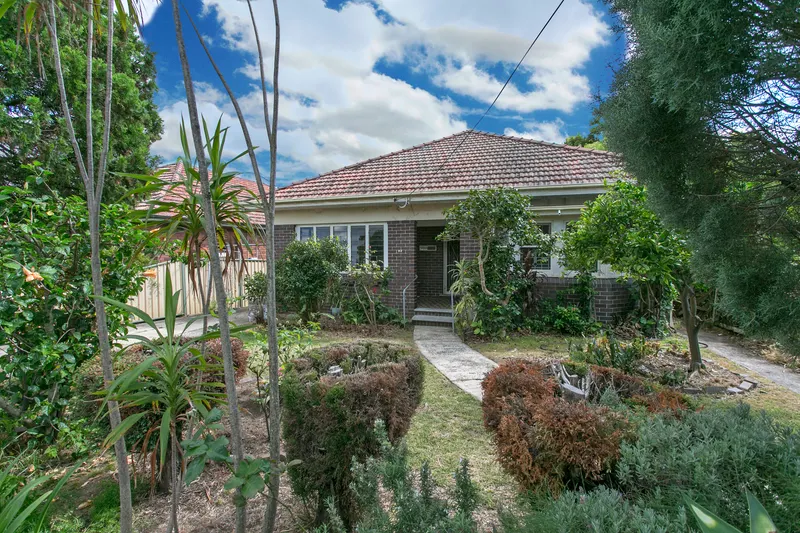 Front of 93 William st Earlwood